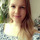 Farkasné Csabai Enikő magántanár